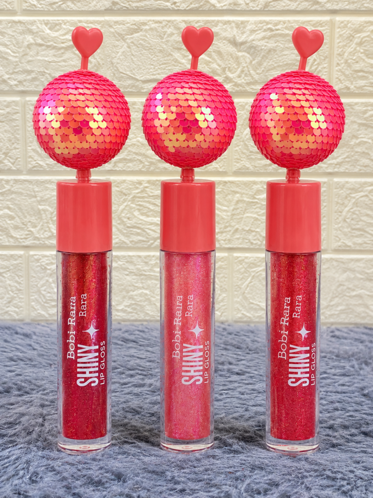 Brilho labial bola+coração na ponta Bobi rara